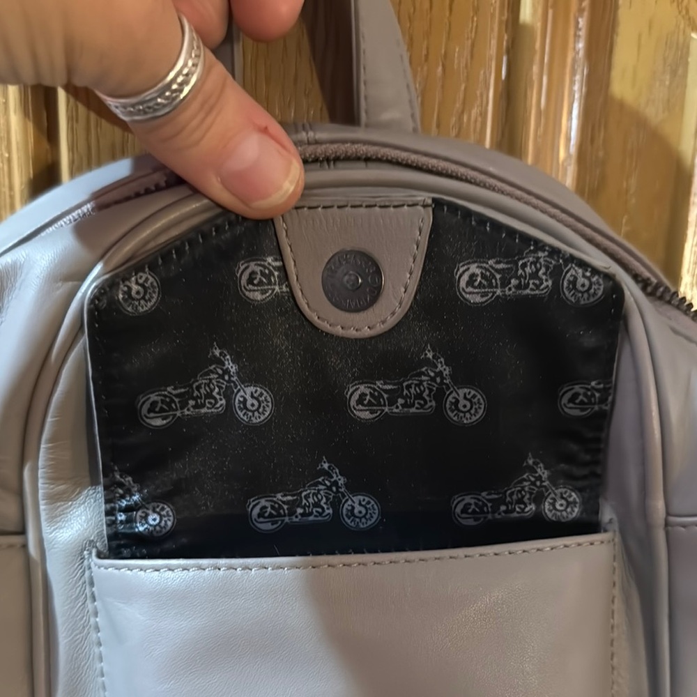 Harley-Davidson Leather Gray Mini Backpack Half T… - image 3